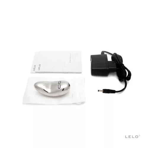 LELO - YVA ROZSDAMENTES ACÉL VIBRÁTOR