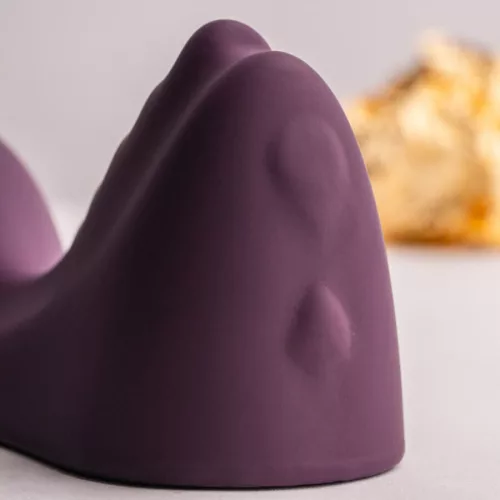 ROCKS-OFF Ruby Glow – ülő vibrátor prémium kényelemmel