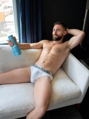 Fleshjack Boys Griffin Barrows Kuchen